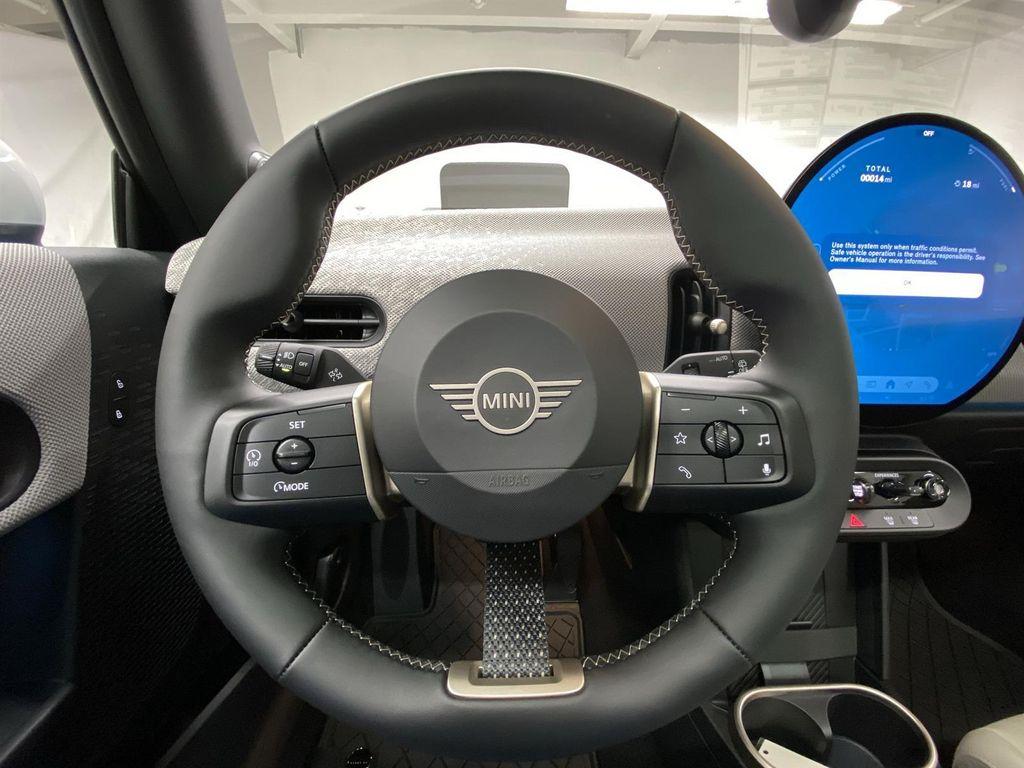 new 2025 MINI Hardtop car, priced at $38,810