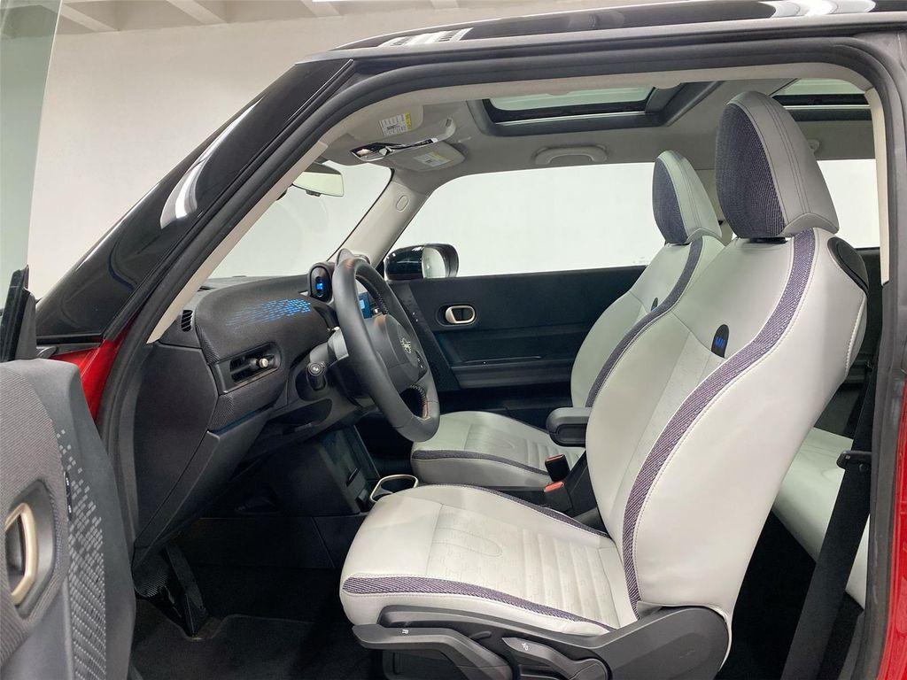 used 2025 MINI Hardtop car, priced at $32,987