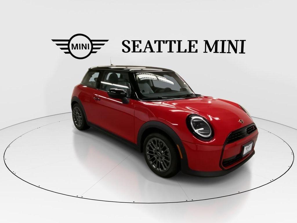 used 2025 MINI Hardtop car, priced at $32,987