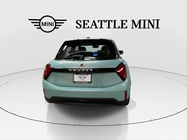 new 2025 MINI Hardtop car, priced at $38,105