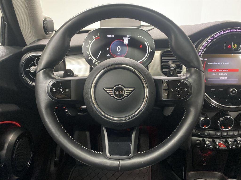 used 2022 MINI Hardtop car, priced at $24,989