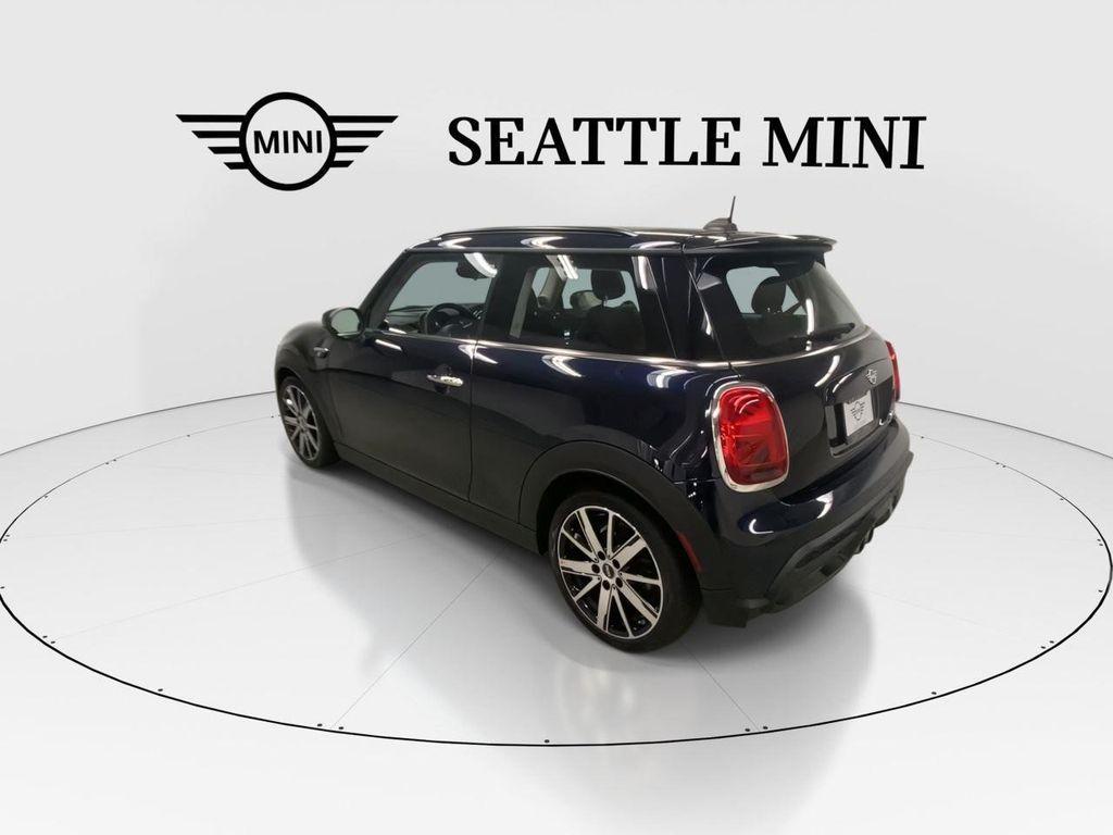 used 2022 MINI Hardtop car, priced at $24,989