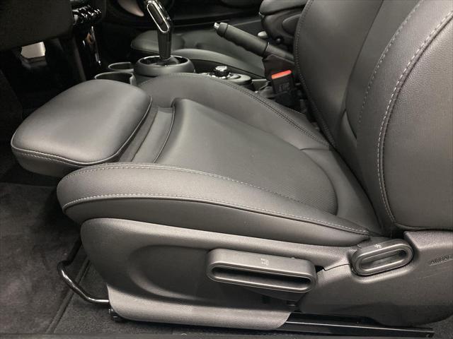 used 2023 MINI Hardtop car, priced at $32,499