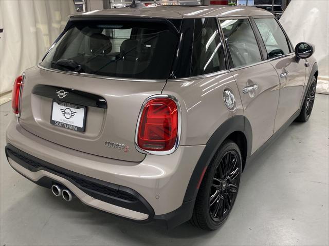 used 2024 MINI Hardtop car, priced at $27,797