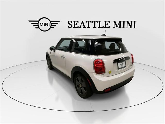 used 2024 MINI Hardtop car, priced at $27,497