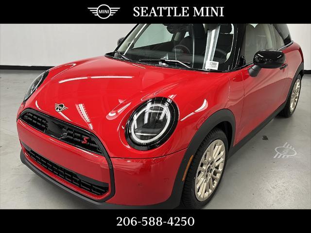 new 2025 MINI Hardtop car, priced at $35,595