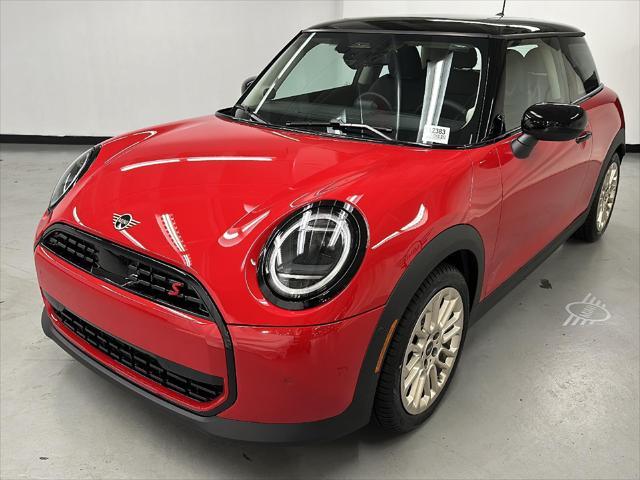 new 2025 MINI Hardtop car, priced at $35,595