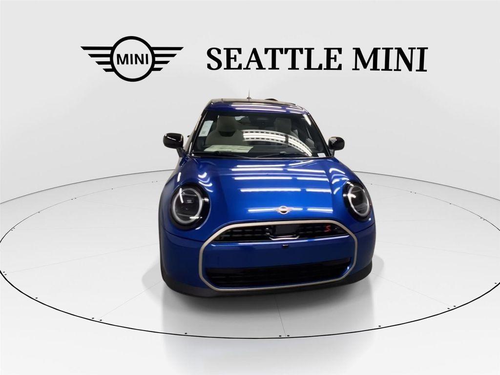new 2025 MINI Hardtop car, priced at $40,310
