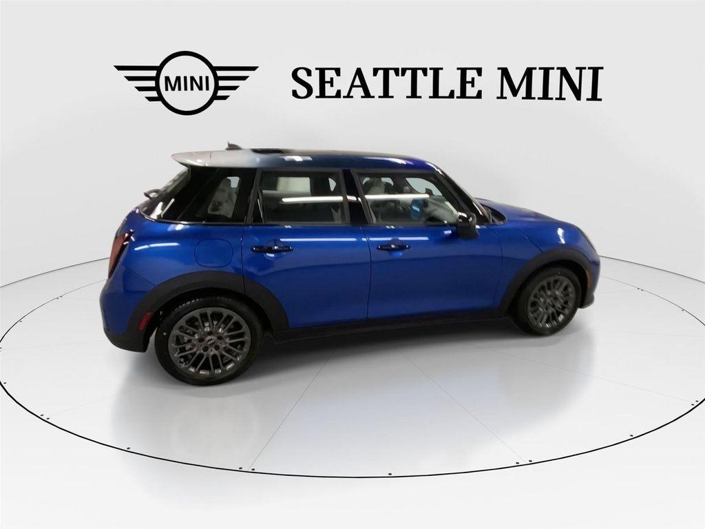 new 2025 MINI Hardtop car, priced at $40,310