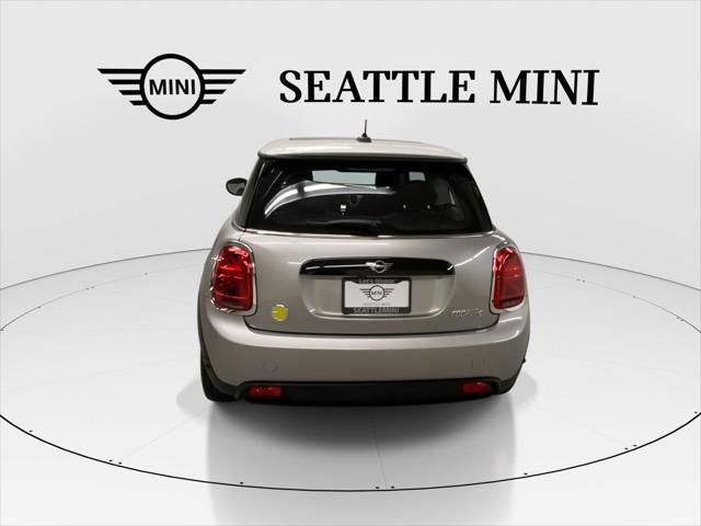 used 2024 MINI Hardtop car, priced at $27,977