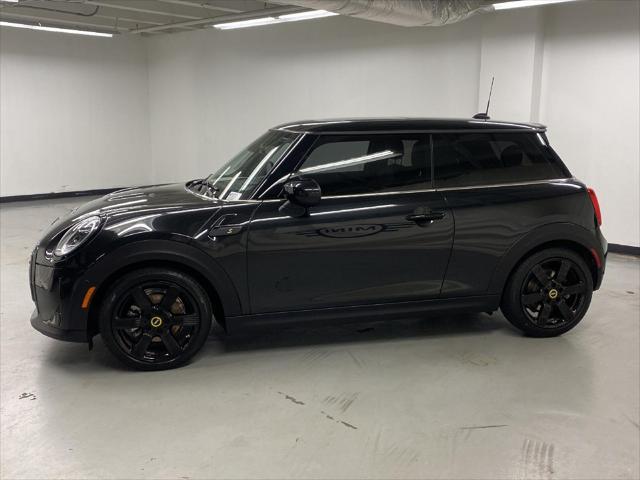 used 2023 MINI Hardtop car, priced at $29,479