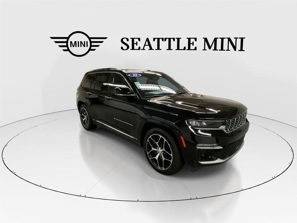 used 2022 Jeep Grand Cherokee car, priced at $38,498