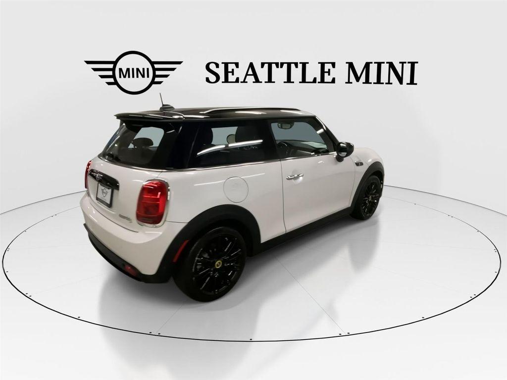 used 2024 MINI Hardtop car, priced at $27,989