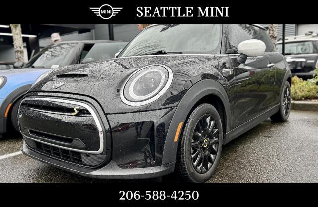 used 2022 MINI Hardtop car, priced at $23,979