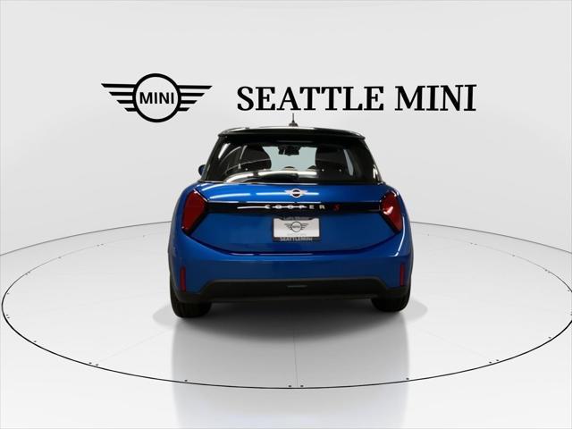 new 2025 MINI Hardtop car, priced at $36,235