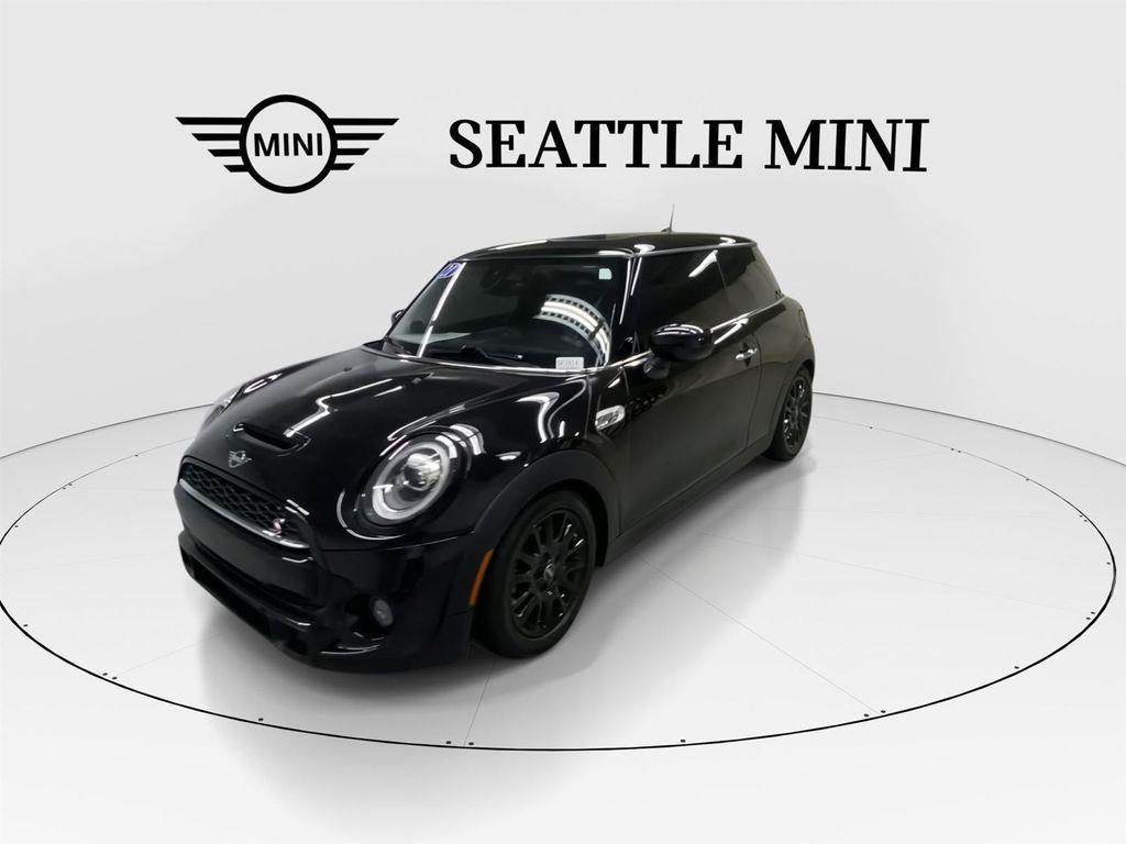 used 2021 MINI Hardtop car, priced at $24,979