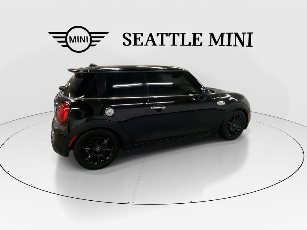 used 2021 MINI Hardtop car, priced at $24,979