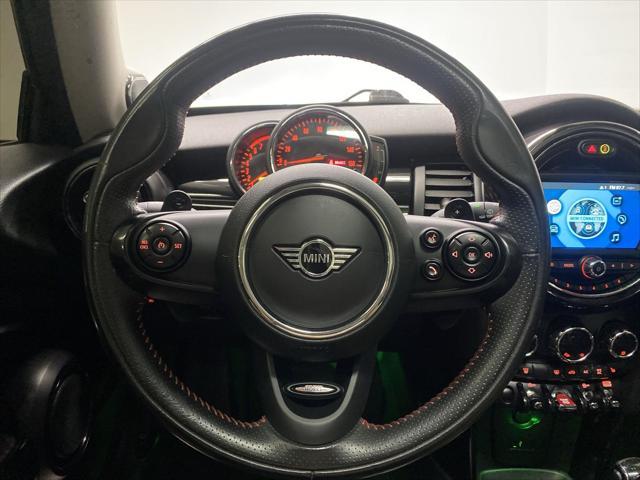 used 2021 MINI Hardtop car, priced at $25,789