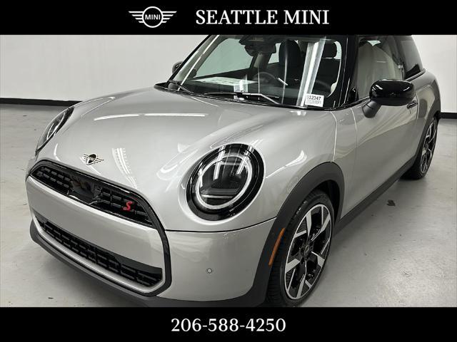 new 2025 MINI Hardtop car, priced at $36,195