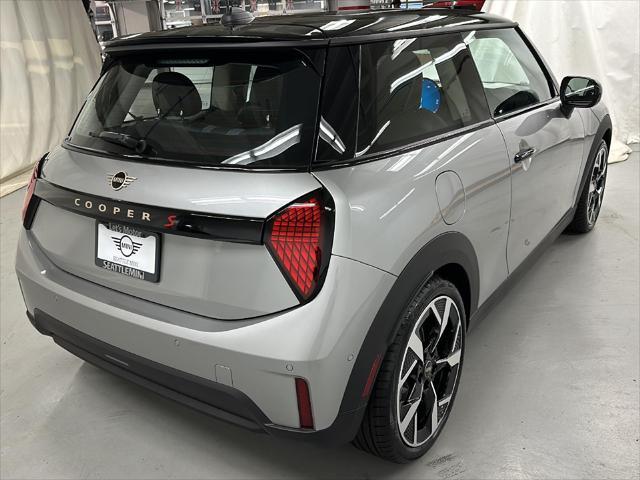 new 2025 MINI Hardtop car, priced at $36,195