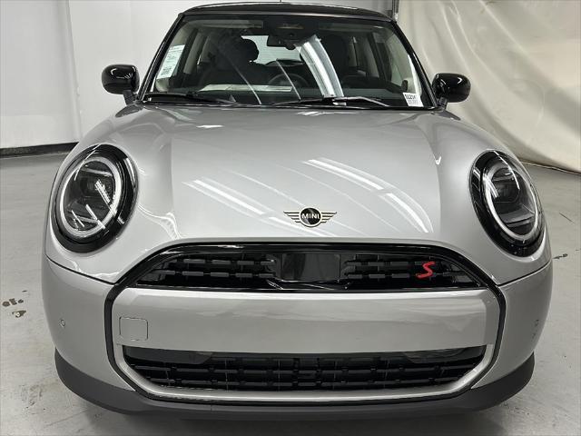 new 2025 MINI Hardtop car, priced at $36,195