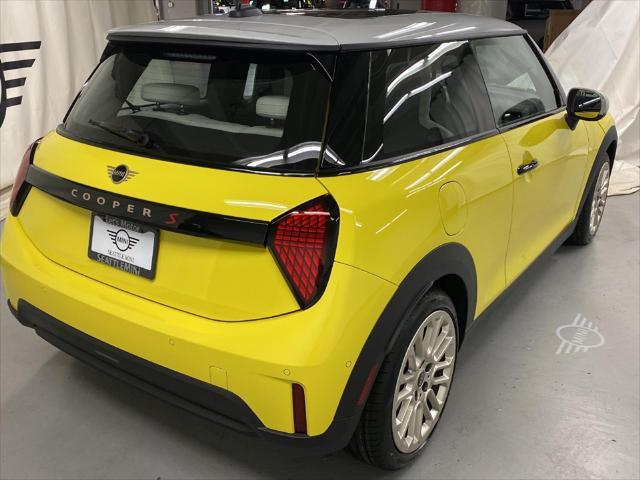 new 2025 MINI Hardtop car, priced at $37,055