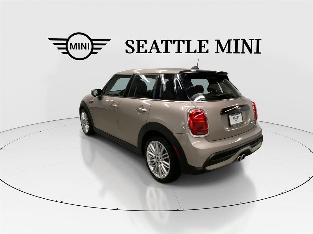 used 2024 MINI Hardtop car, priced at $25,498