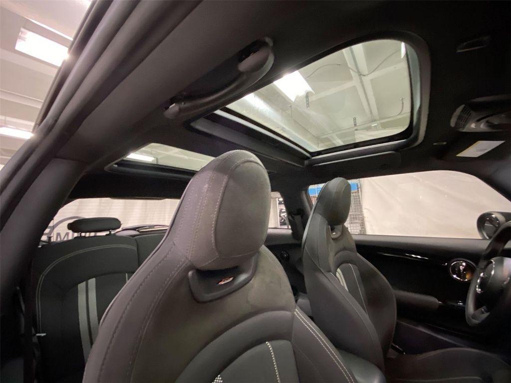 used 2021 MINI Hardtop car, priced at $28,989