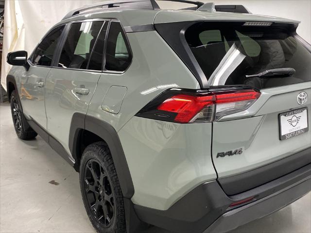 used 2020 Toyota RAV4 car, priced at $25,877