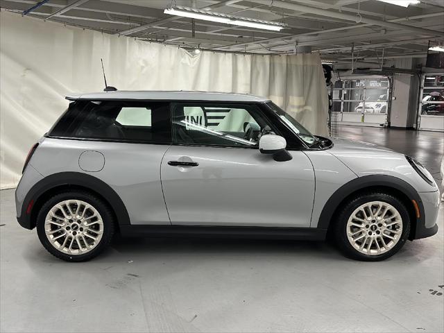 new 2025 MINI Hardtop car, priced at $38,295