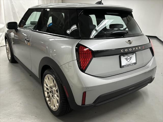 new 2025 MINI Hardtop car, priced at $38,295