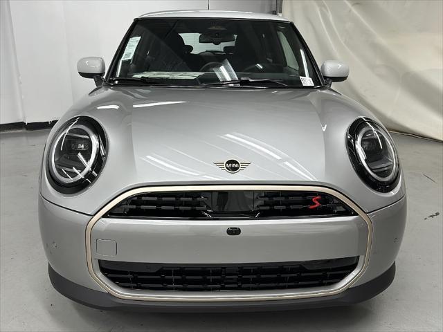 new 2025 MINI Hardtop car, priced at $38,295