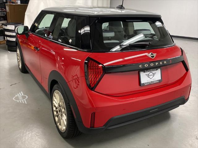 new 2025 MINI Hardtop car, priced at $35,595