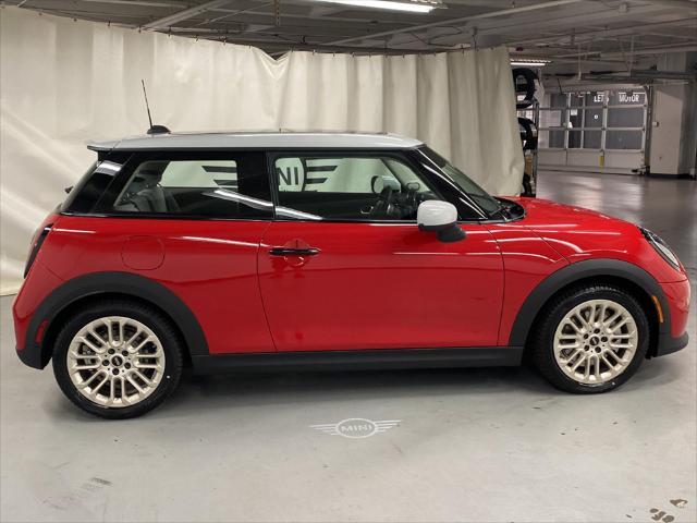 new 2025 MINI Hardtop car, priced at $35,595