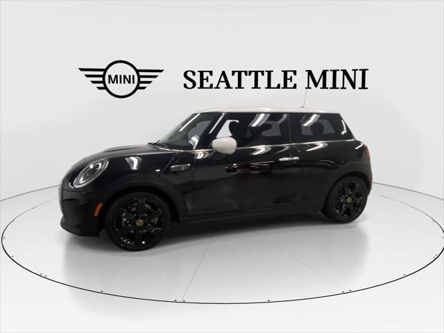 used 2022 MINI Hardtop car, priced at $25,879