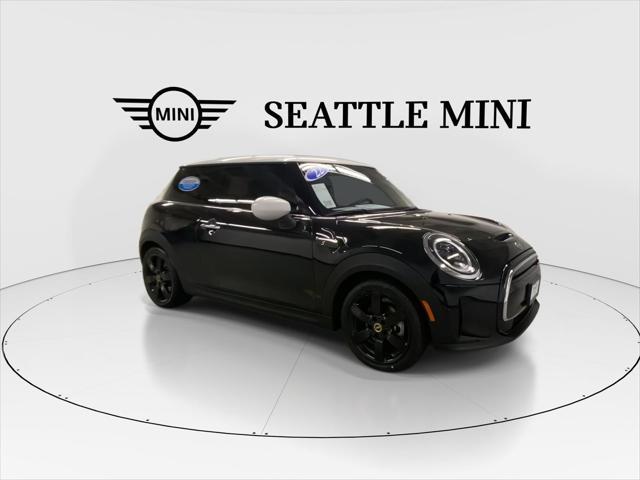 used 2022 MINI Hardtop car, priced at $25,879