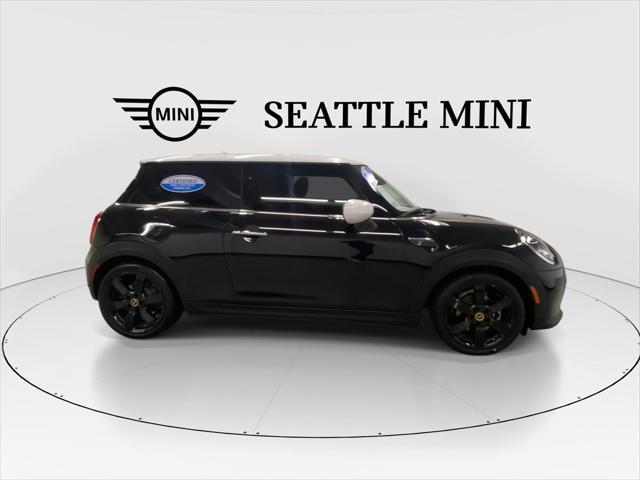 used 2022 MINI Hardtop car, priced at $25,879