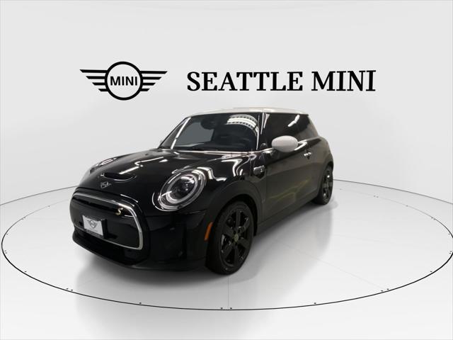 used 2022 MINI Hardtop car, priced at $25,879