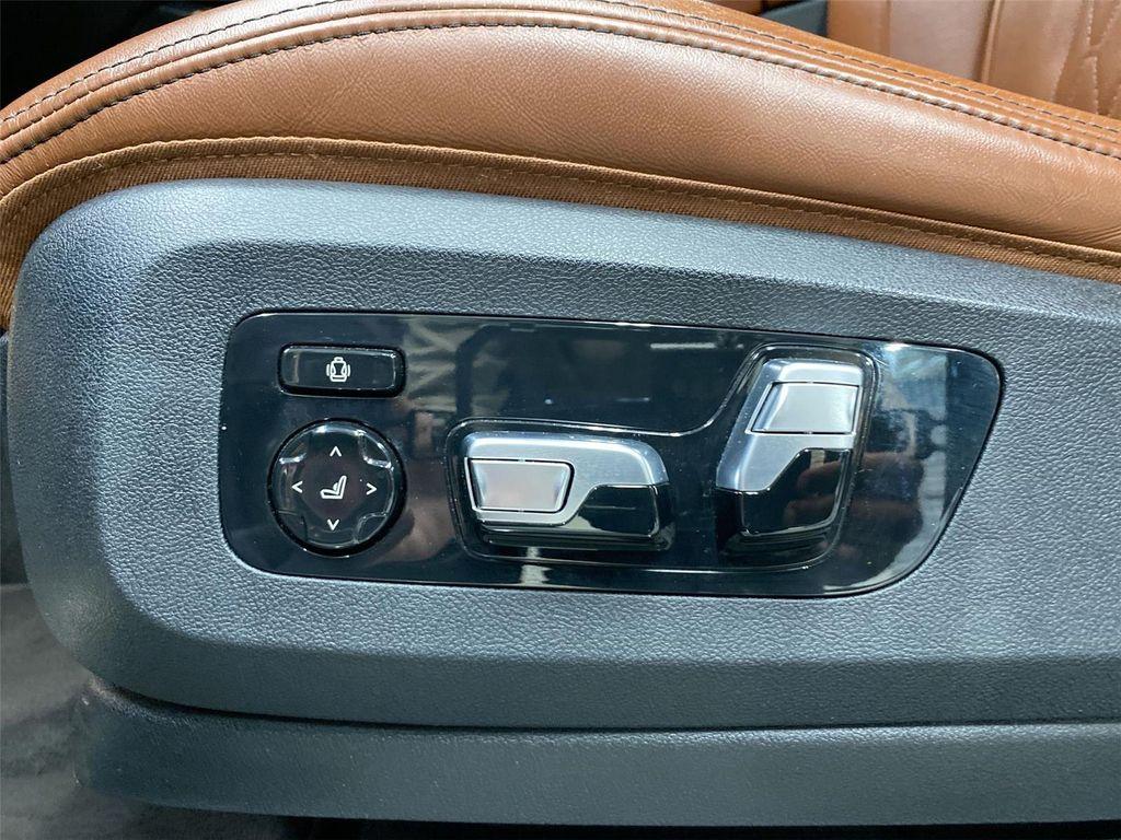 used 2022 BMW X7 car, priced at $44,989