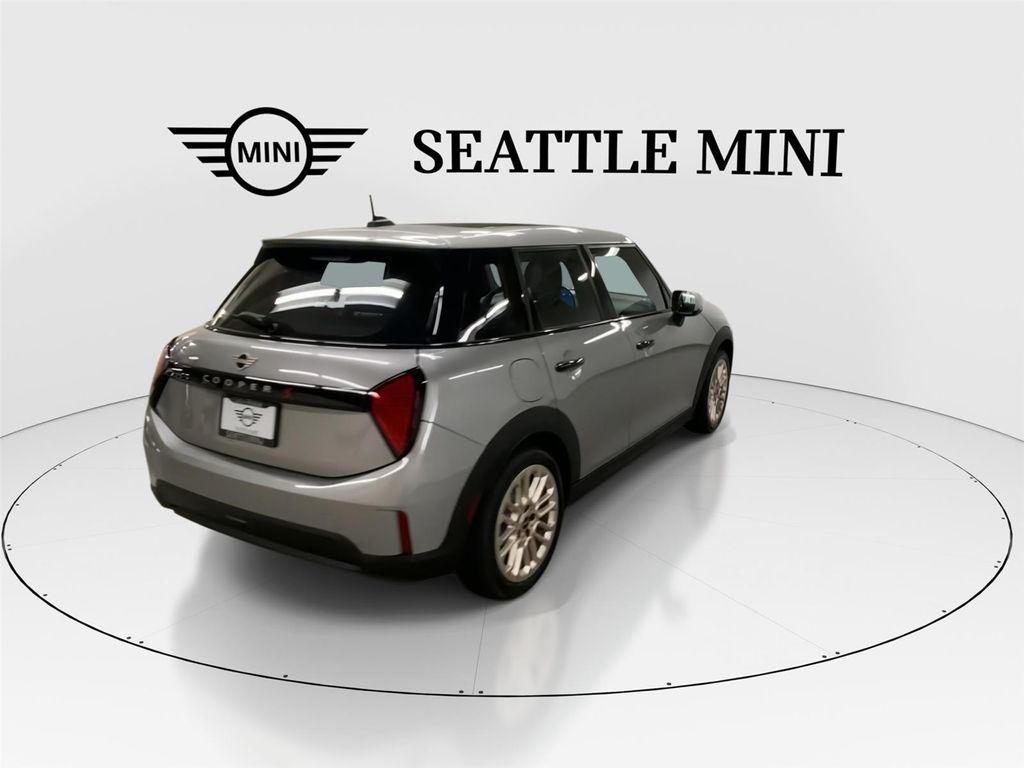new 2025 MINI Hardtop car, priced at $38,110