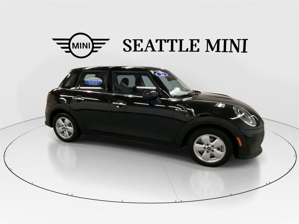 used 2022 MINI Hardtop car, priced at $26,989
