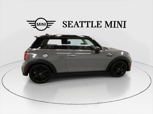used 2022 MINI Hardtop car, priced at $28,989