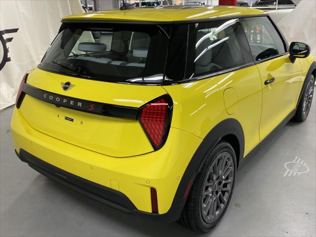 new 2025 MINI Hardtop car, priced at $36,205