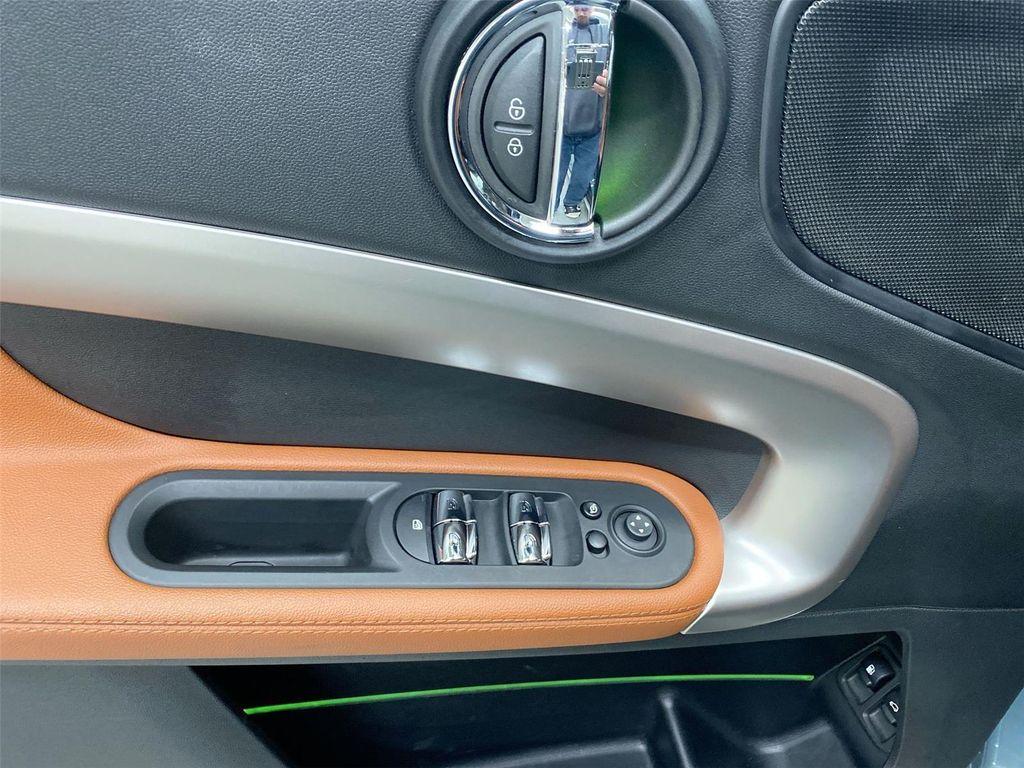 used 2023 MINI SE Countryman car, priced at $39,498