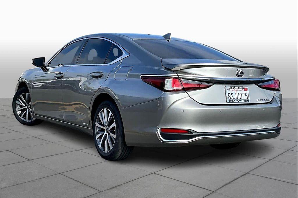 used 2020 Lexus ES 300h car, priced at $30,995