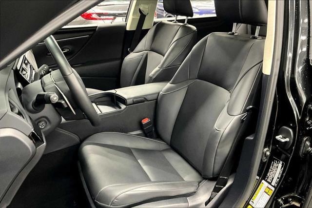 used 2024 Lexus ES 300h car, priced at $44,780