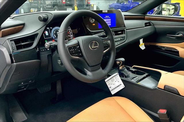 new 2025 Lexus ES 300h car, priced at $48,894