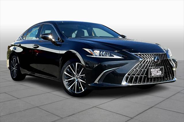 new 2025 Lexus ES 300h car, priced at $46,689