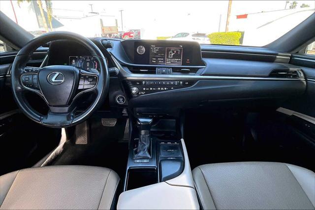 used 2021 Lexus ES 300h car, priced at $25,500