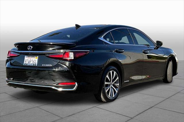 used 2021 Lexus ES 300h car, priced at $25,500